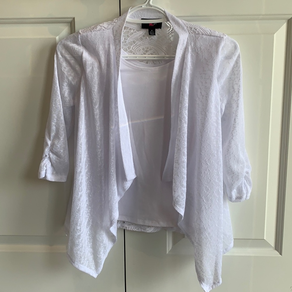 NWOT ❤️ sz 10-12 Beautiful Girls Top